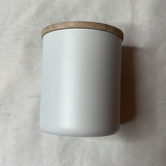 Gratitude 100% Soy “Gratitude” Soy CandleWith Scrub Box Set. - Picture 3 of 9